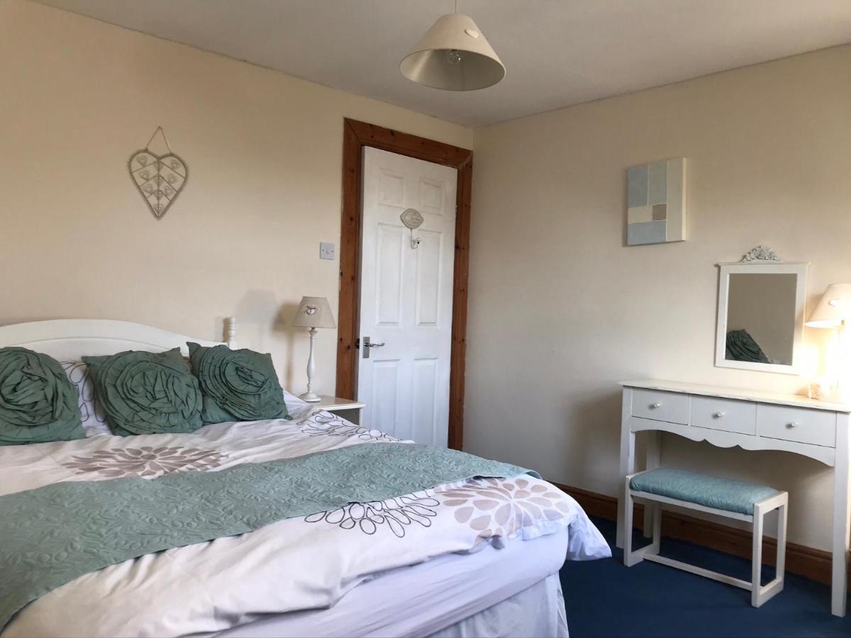 Y Buarth Holiday home Llansaint